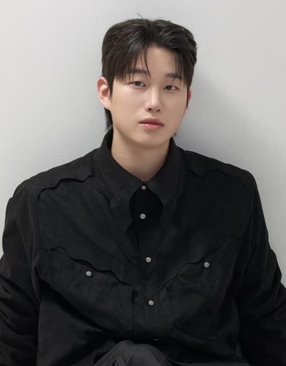 태우 디자이너 · 준오헤어 강남우성사거리점
